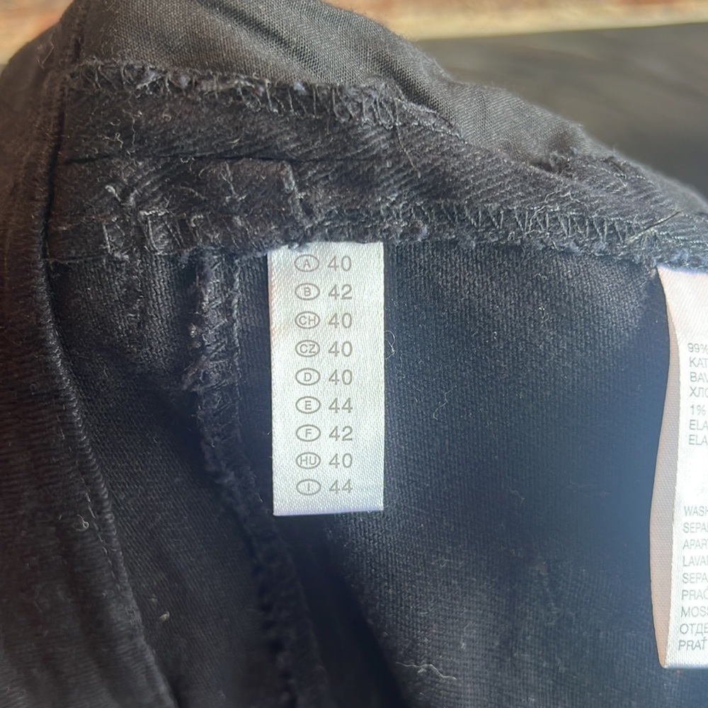 Clockhouse Black Mid Rise Straight Sequins Detailed Jeans Size EU 42 - Picture 13 of 16